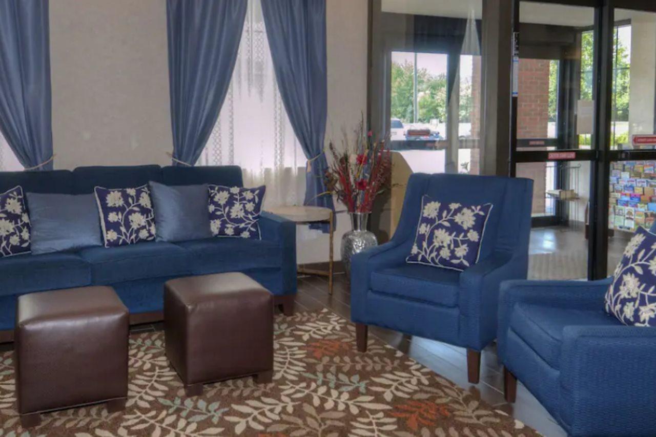 Comfort Inn Near Downtown & Blue Ridge Pkwy Marion Eksteriør billede