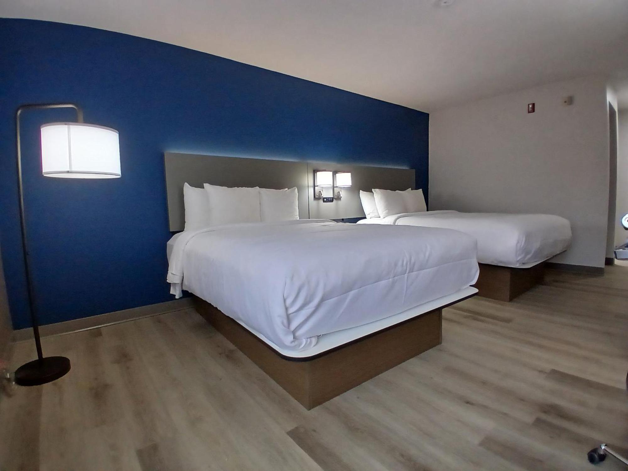 Comfort Inn Near Downtown & Blue Ridge Pkwy Marion Eksteriør billede