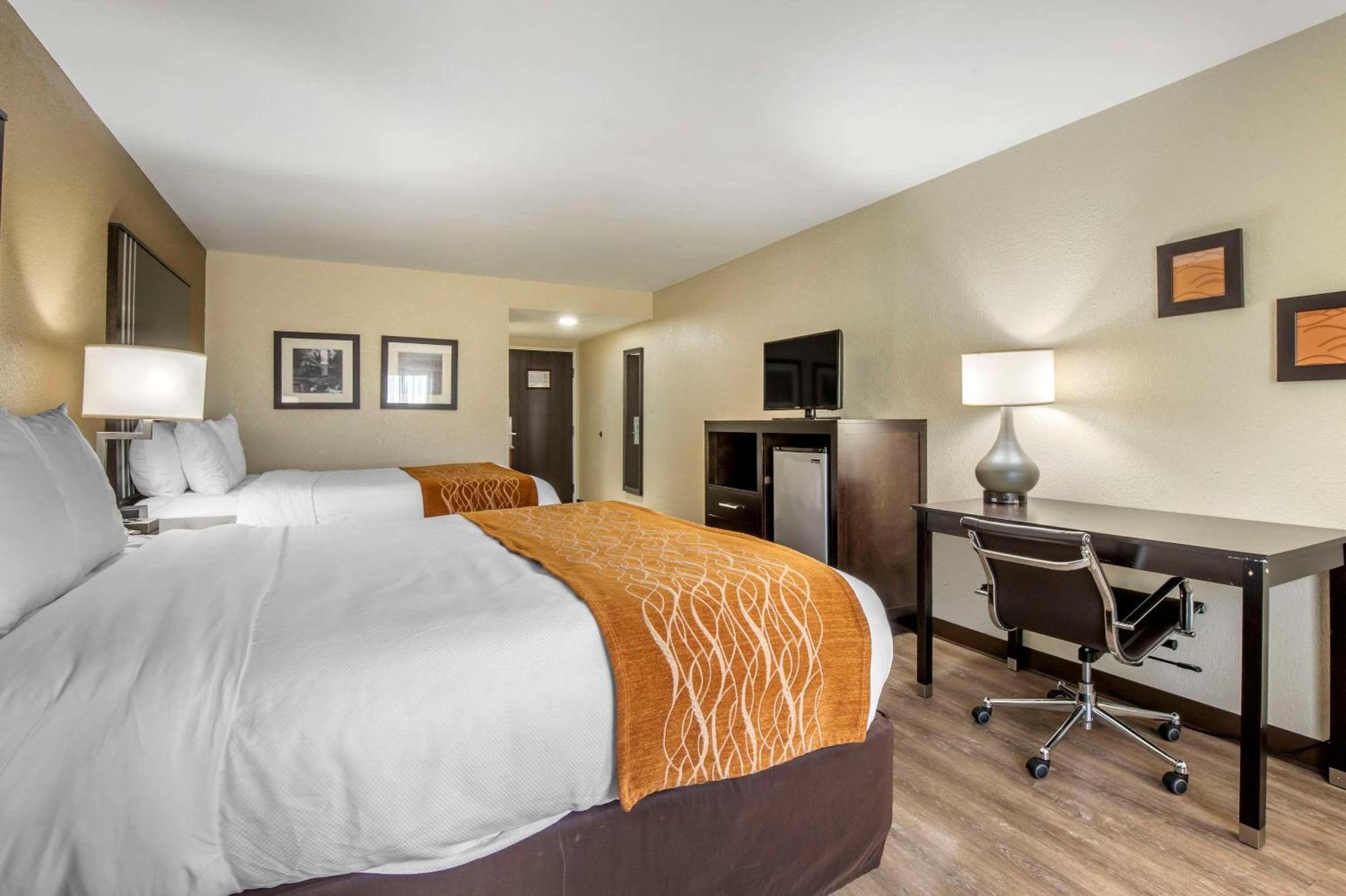 Comfort Inn Near Downtown & Blue Ridge Pkwy Marion Eksteriør billede