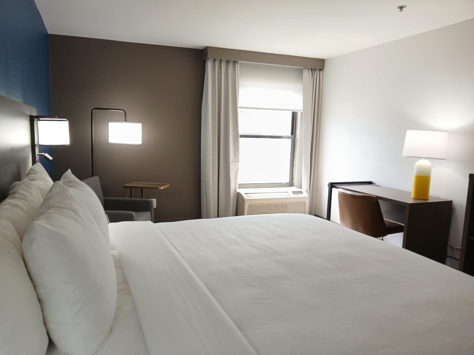 Comfort Inn Near Downtown & Blue Ridge Pkwy Marion Eksteriør billede
